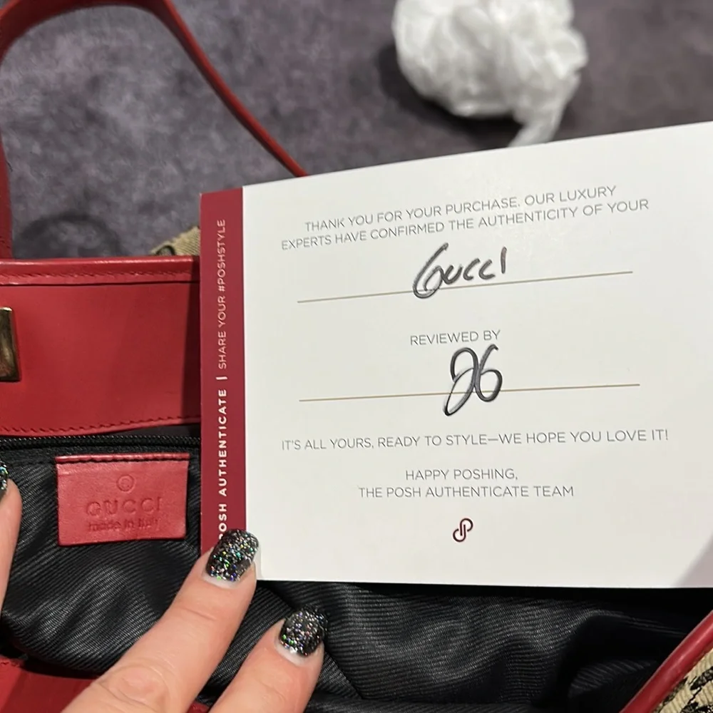 Gucci Signature Print Canvas Tote with red leather handles and trim. - Picture 10 of 17